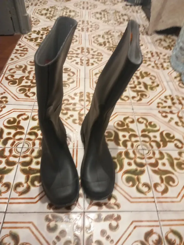 Botas de agua hombre negras