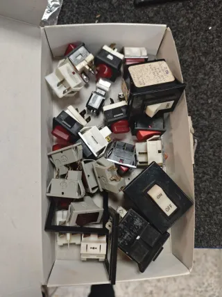 Lote Interruptores Varios