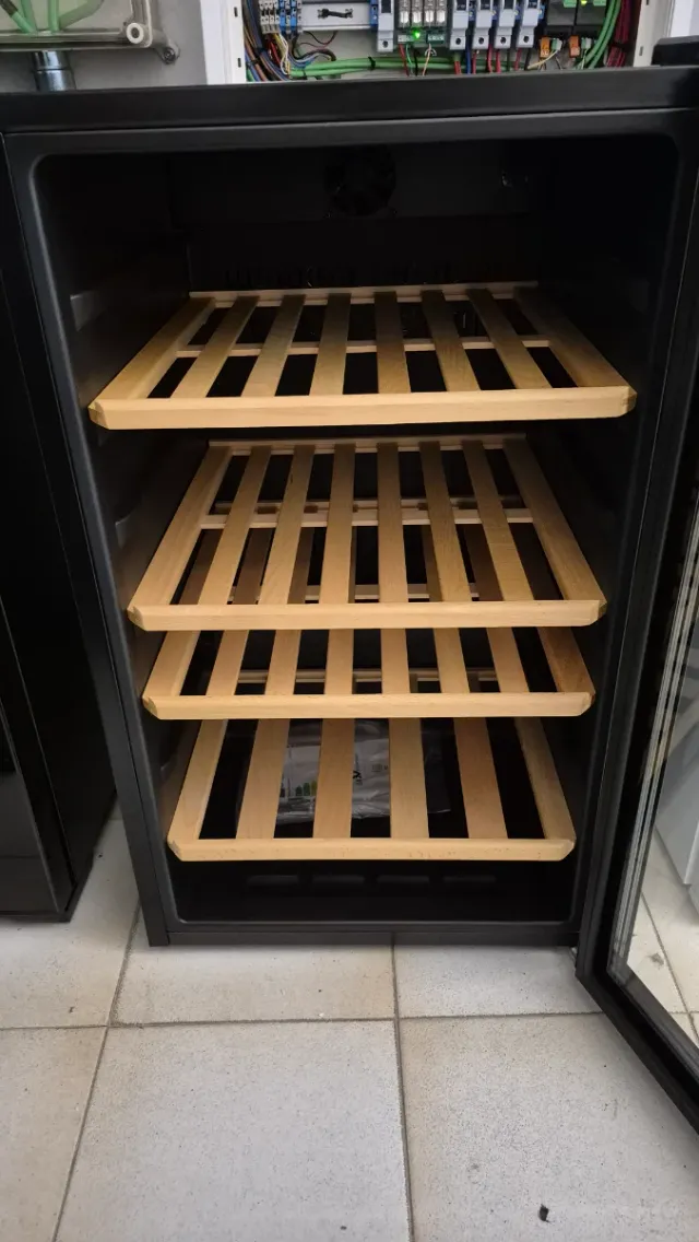 Vinoteca Climadiff CLS52B1