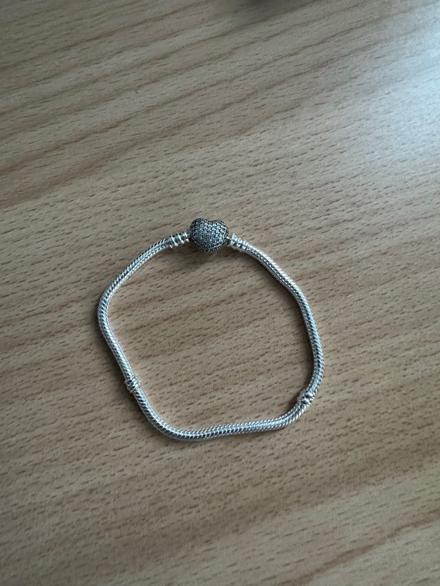 Pulsera Pandora Corazón. Talla 19 cm