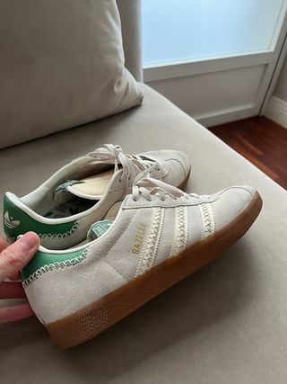 Adidas Gazelle Beige y Verde