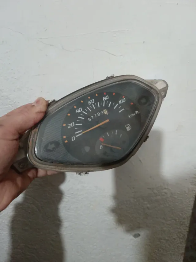 Cuenta km Honda Lead 100