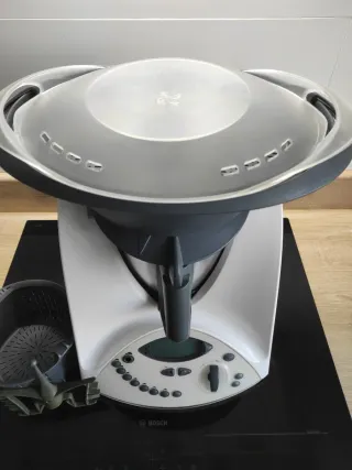 Thermomix TM31 para piezas o reparar.