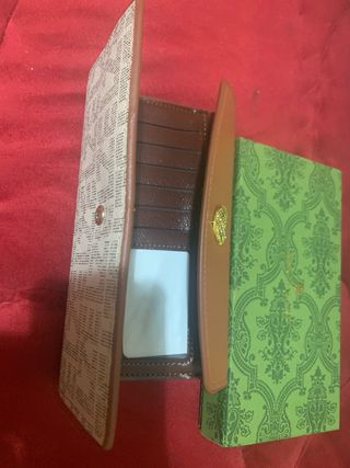 Elegante cartera piel sintética corazón