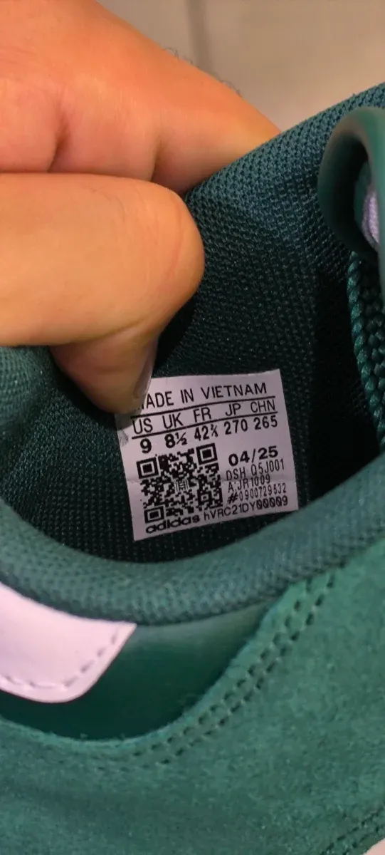 Zapatillas Adidas Verdes y Blancas