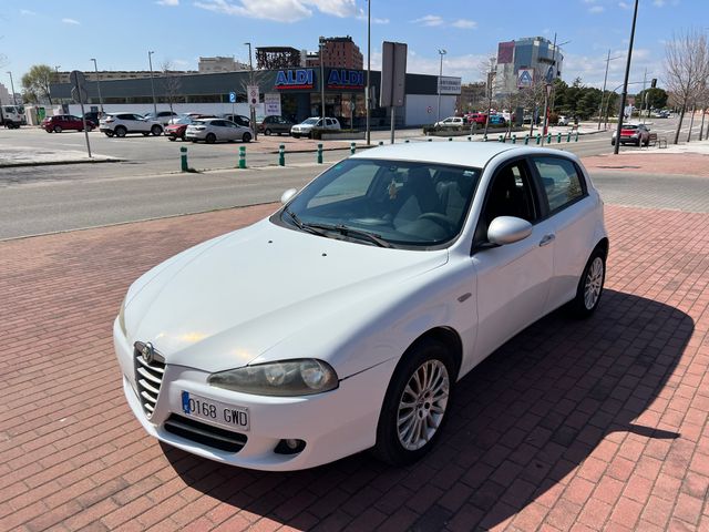 ALFA ROMEO 147 JTD