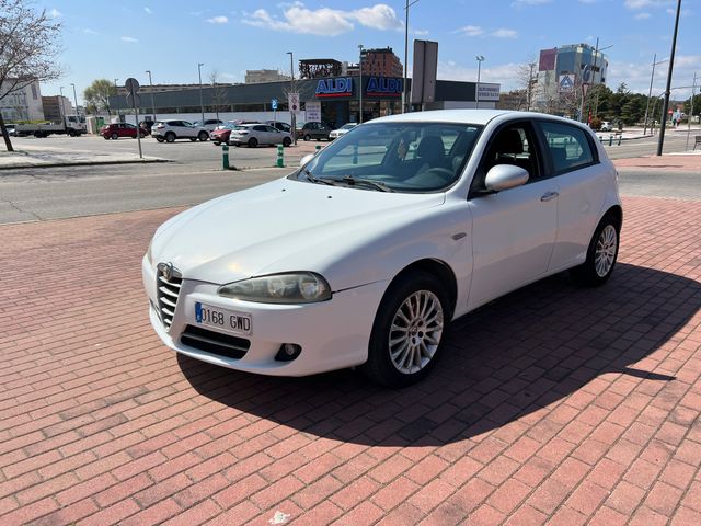 ALFA ROMEO 147 JTD