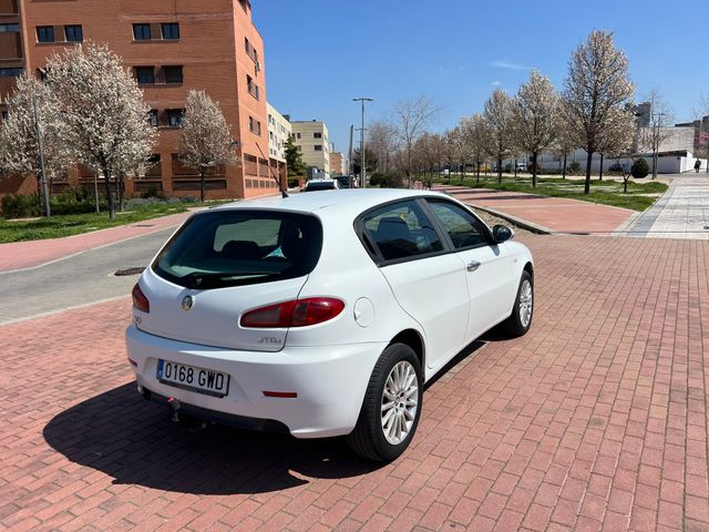 ALFA ROMEO 147 JTD