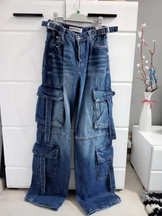 Pantalón vaquero cargo mujer