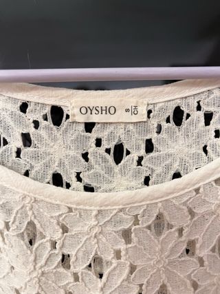 Blusa Oysho blanca encaje talla S
