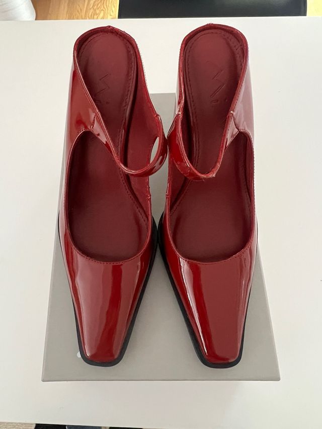 Zapatos tacón MIM granates de  charol