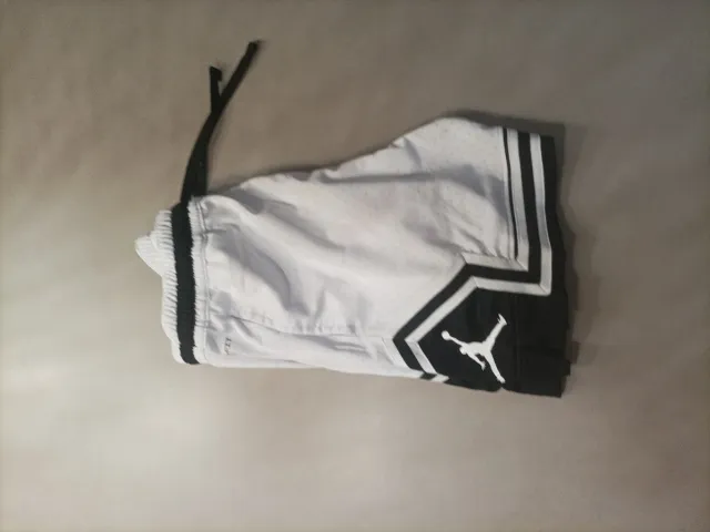 Pantalones cortos Jordan blancos