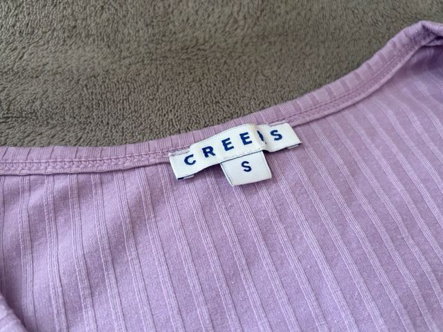 Dos blusas/ camisetas