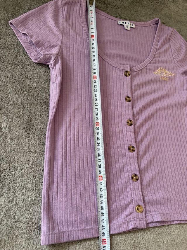 Dos blusas/ camisetas