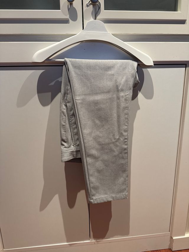 Pantalones Zara grises elegantes