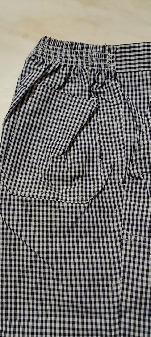 Divisa da cuoco, aiuto cuoco, ottime cond.