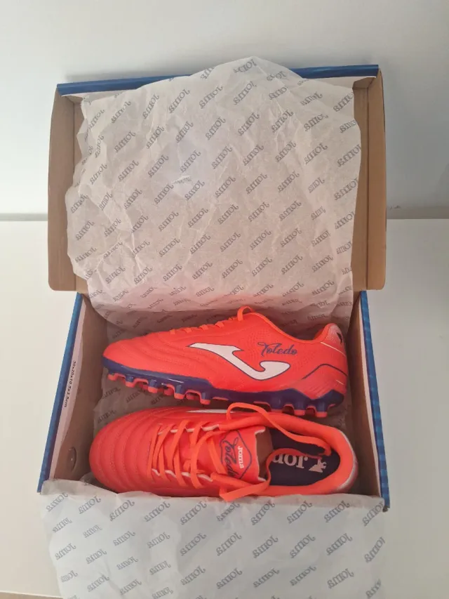 Botas de fútbol Joma Toledo Talla 39 Naranjas