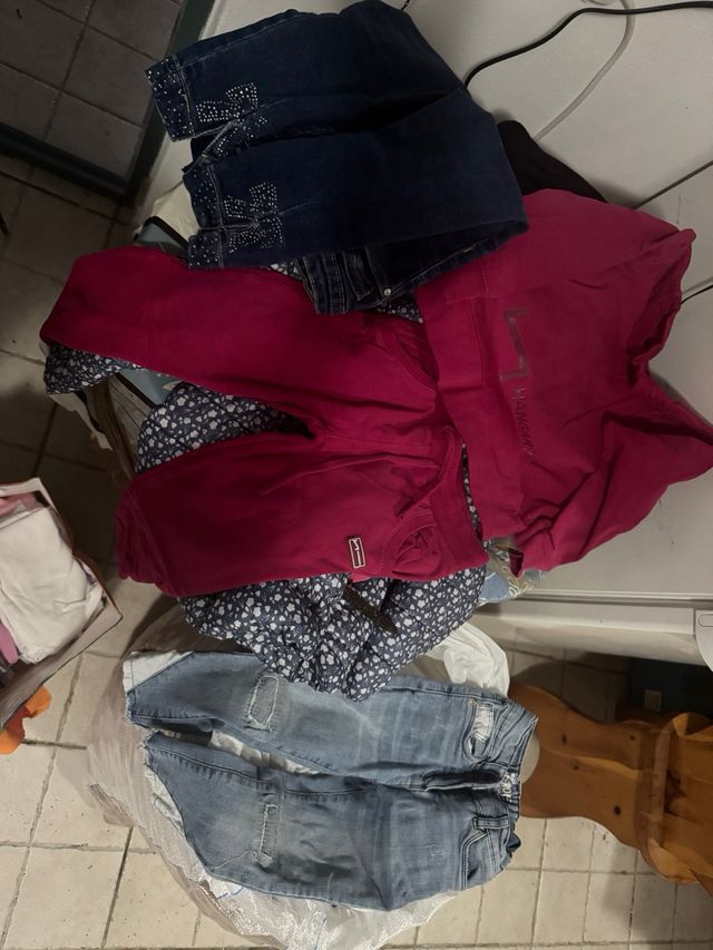 Lotto abbigliamento bimba 30-36 mesi