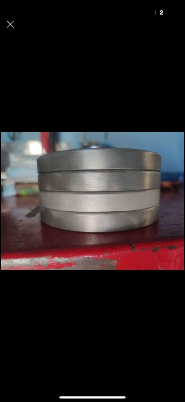 Bulloni e Distanziali per Auto