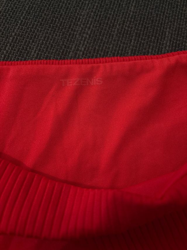 Braga bikini rojo acanalado