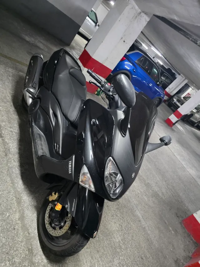 Yamaha TMAX