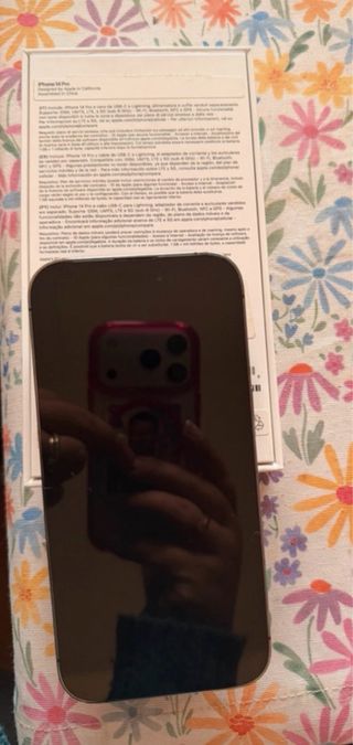 iPhone 14 Pro Morado