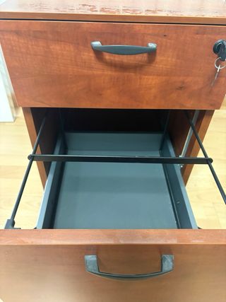 Cajonera de oficina con ruedas madera maciza