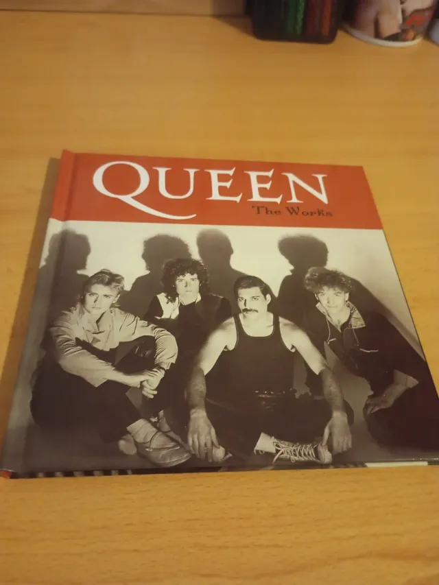 Libro CD Queen The Works