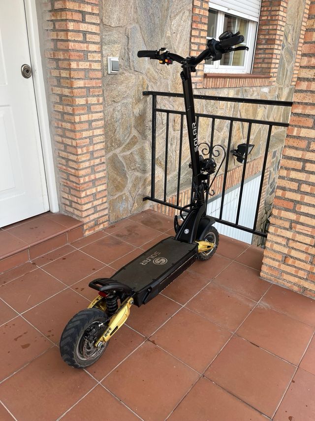 Patinete Eléctrico Solar