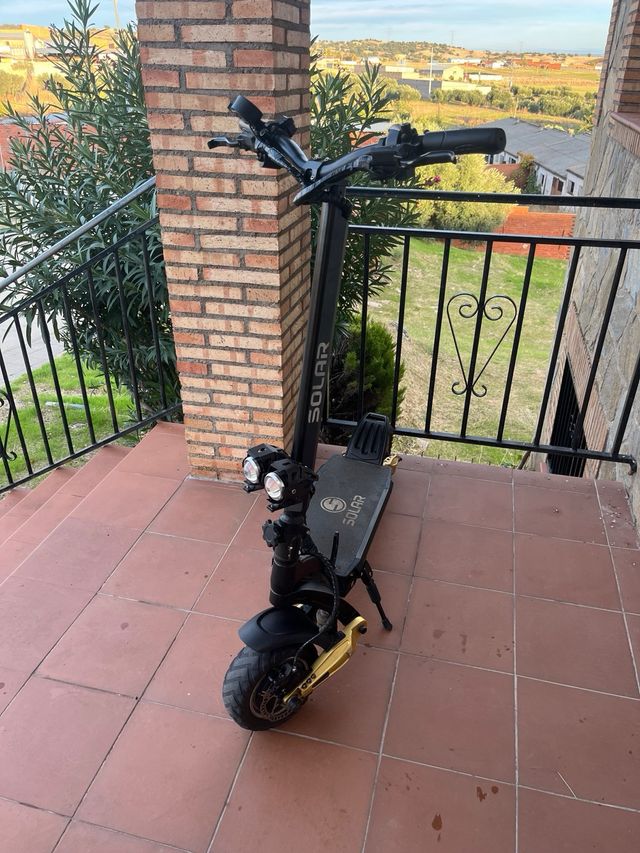 Patinete Eléctrico Solar