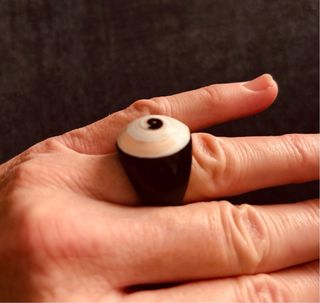 Anillo Ojo Turco Negro y Beige