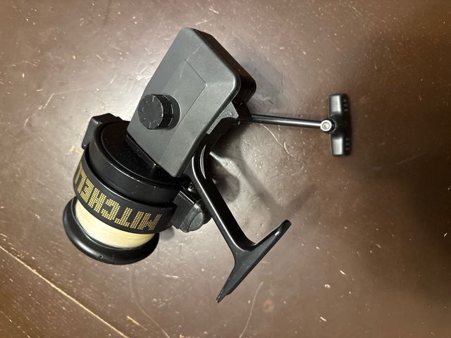 Carrete de pesca Mitchell 3390