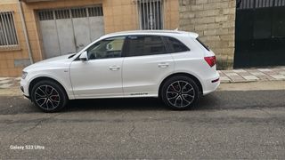 Audi SQ5 2012