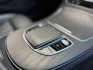 Mercedes-Benz Clase E COUPE 220d -  9.000 kms -