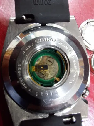 Reloj Seiko Quartz LC Digital Plata Negro años 80