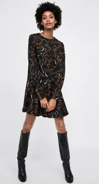 Vestido cadenas Zara