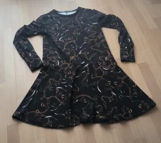 Vestido cadenas Zara