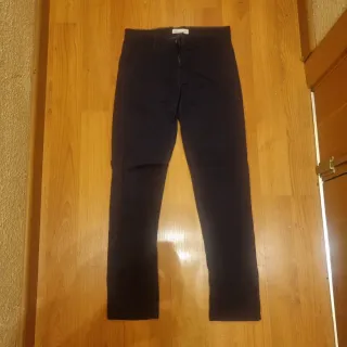 Pantalón chinos y vaqueros largos de niño.