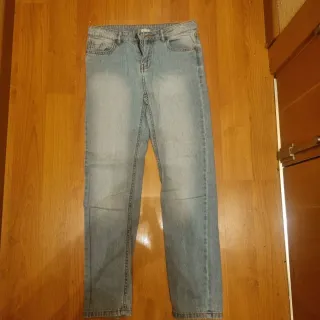 Pantalón chinos y vaqueros largos de niño.