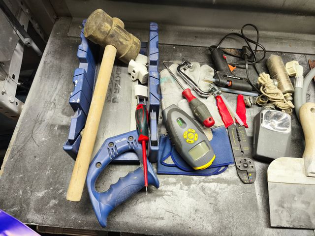 Lote Herramientas Manuales y Eléctricas