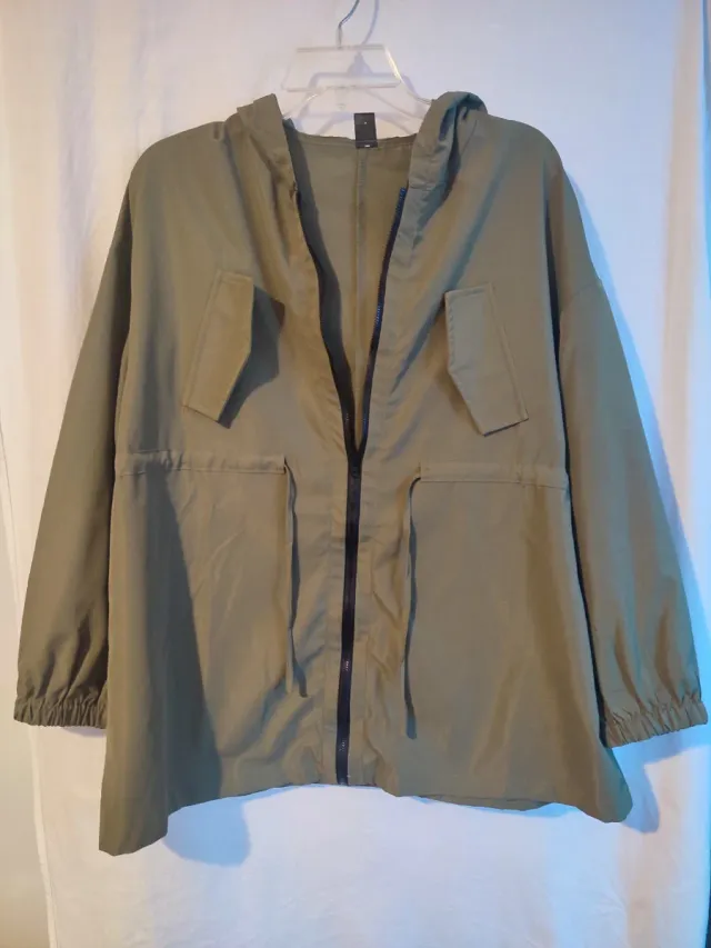 Chaqueta cortavientos premamá