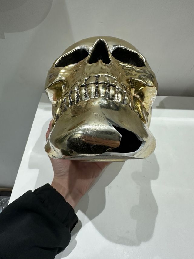 Calavera Decorativa Dorada