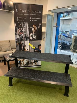 Soporte Mancuernas y kettlebel 2 Niveles Seminuevo