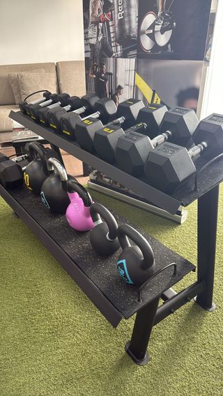 Soporte Mancuernas y kettlebel 2 Niveles Seminuevo