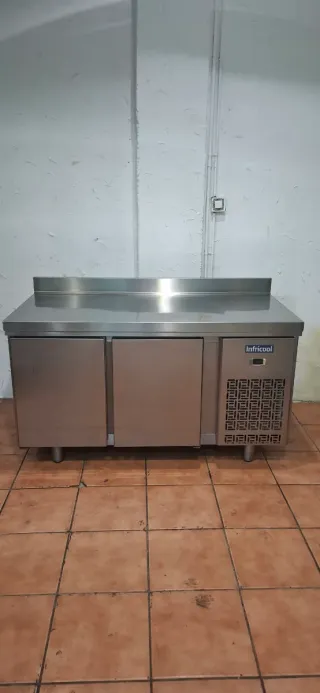 Bajo mostrador refrigerado Infricool