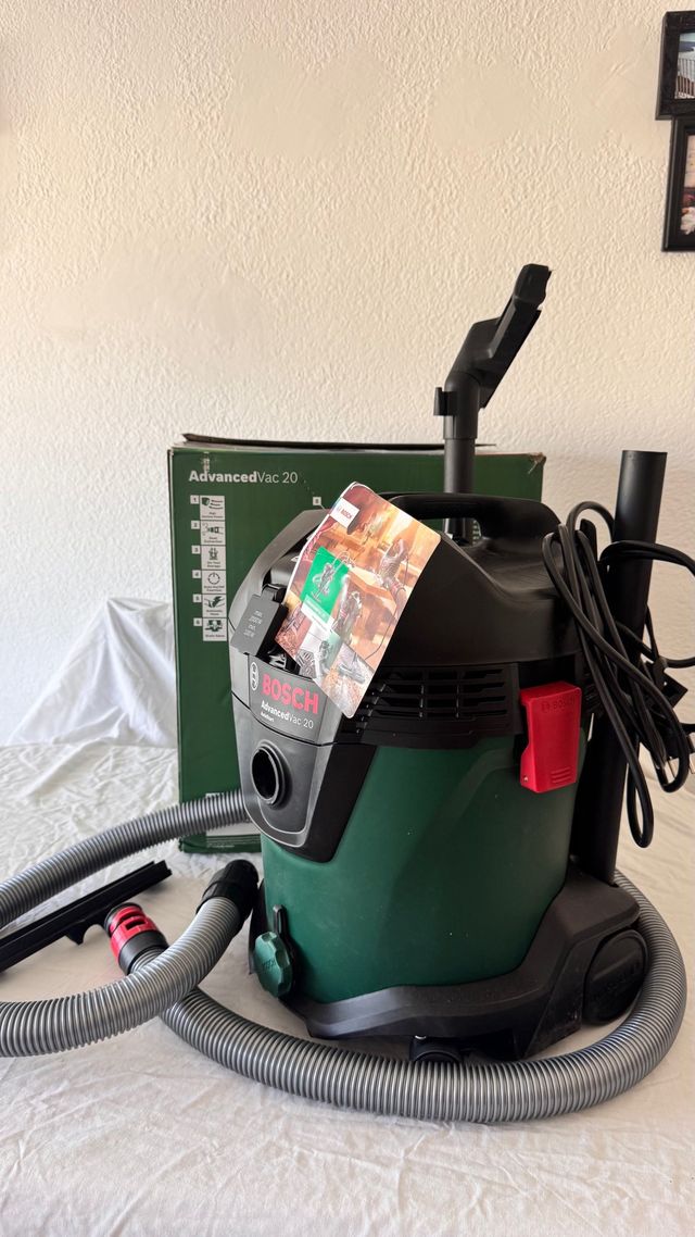 Aspirador Bosch AdvancedVac 20