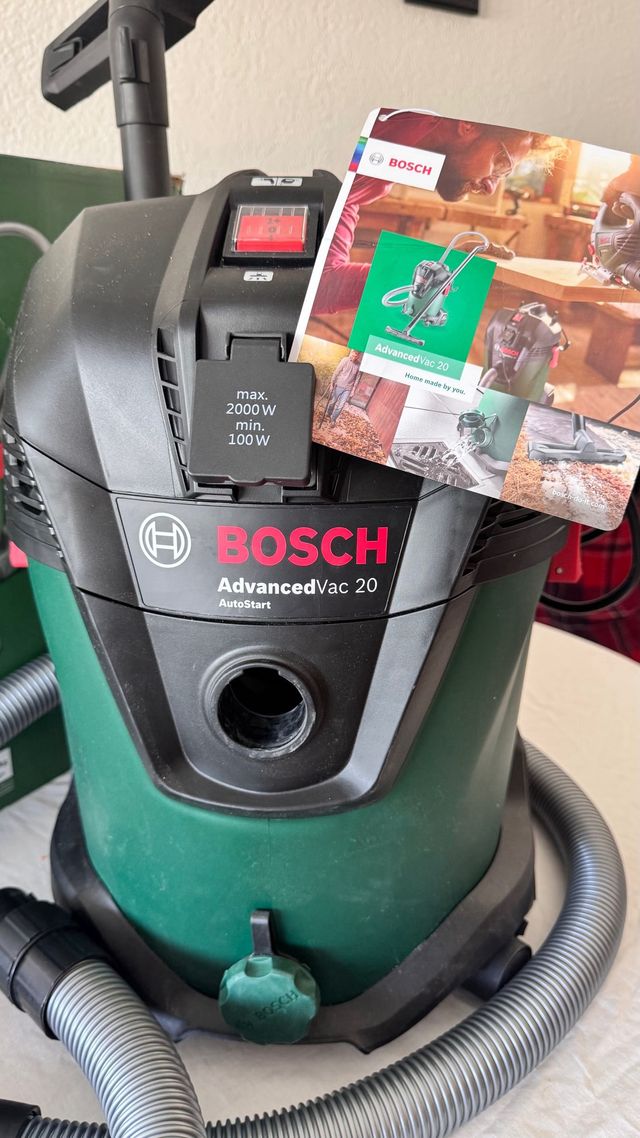 Aspirador Bosch AdvancedVac 20