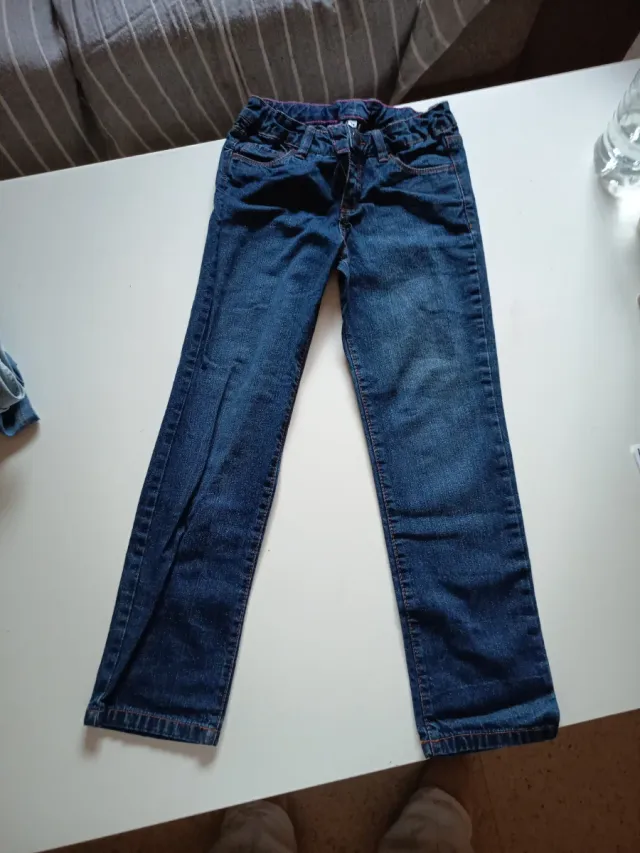 Vaqueros niña. 6-8 años.