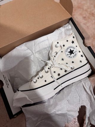 Converse high plataforma embroidered stars