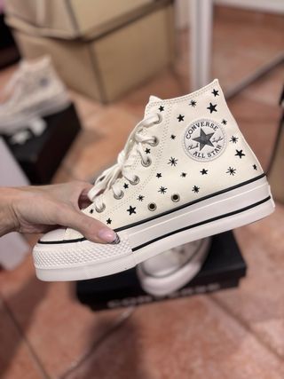 Converse high plataforma embroidered stars